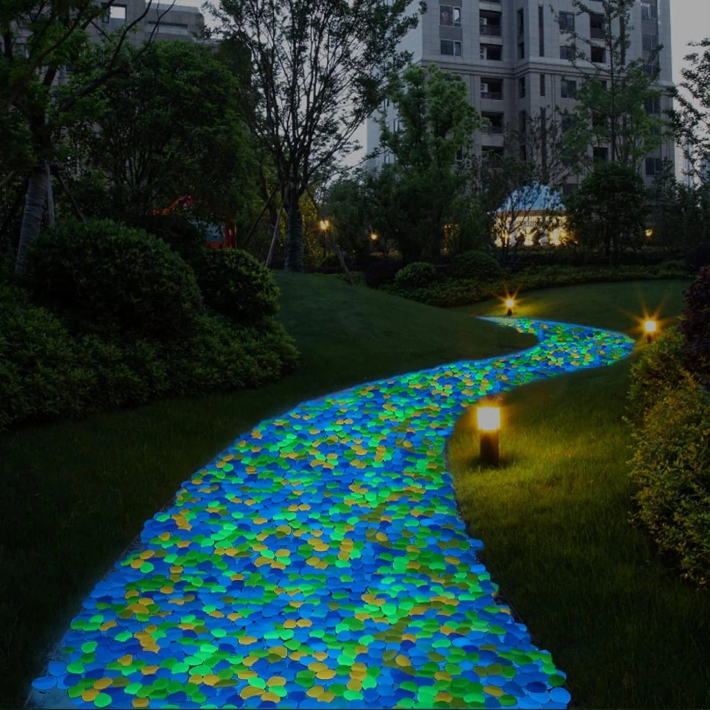 💥LAST DAY SALE 50%OFF💥🌈Timbe™ Colorful Glow-in-the-Dark Garden Stones