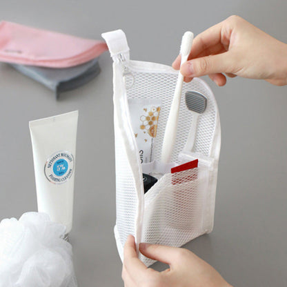 🧳🧴 Travel Toiletry Bag – Lightweight, compact & organized ✨ (offer)