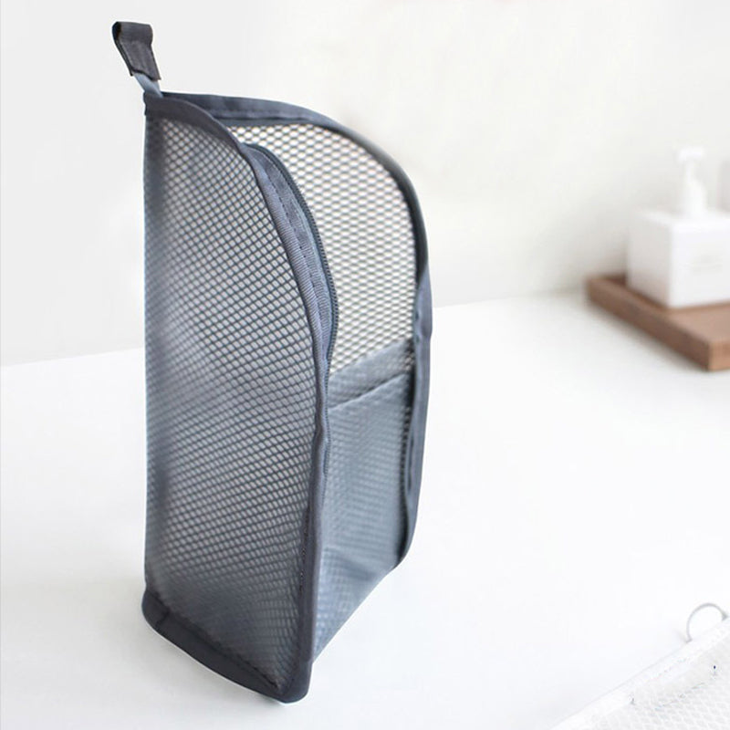 🧳🧴 Travel Toiletry Bag – Lightweight, compact & organized ✨ (offer)
